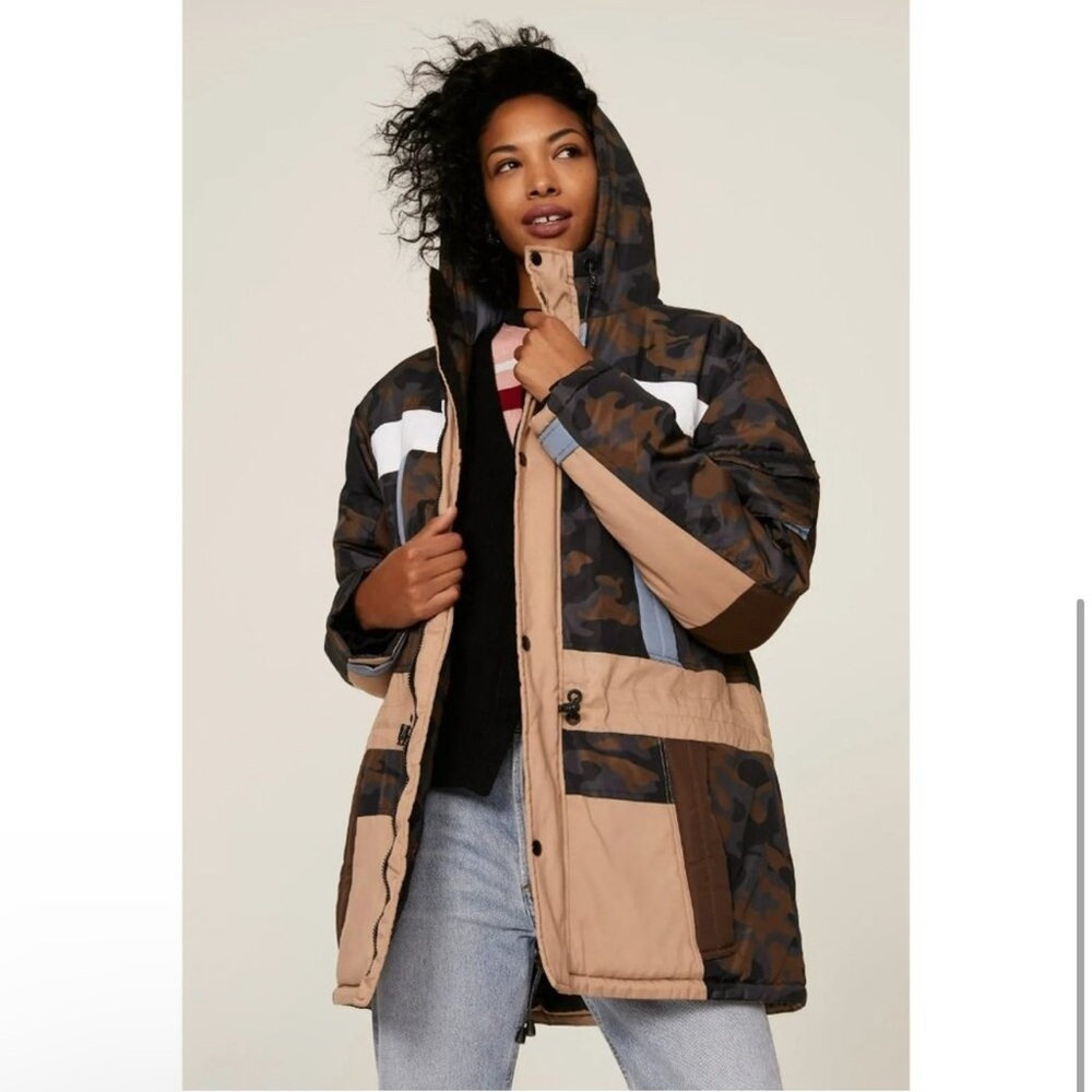 Munthe Navigate Camouflage Jacket - image 5